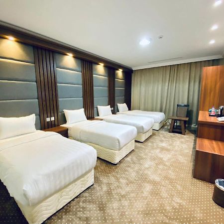 Itlalat Uhud Hotel Medina Luaran gambar