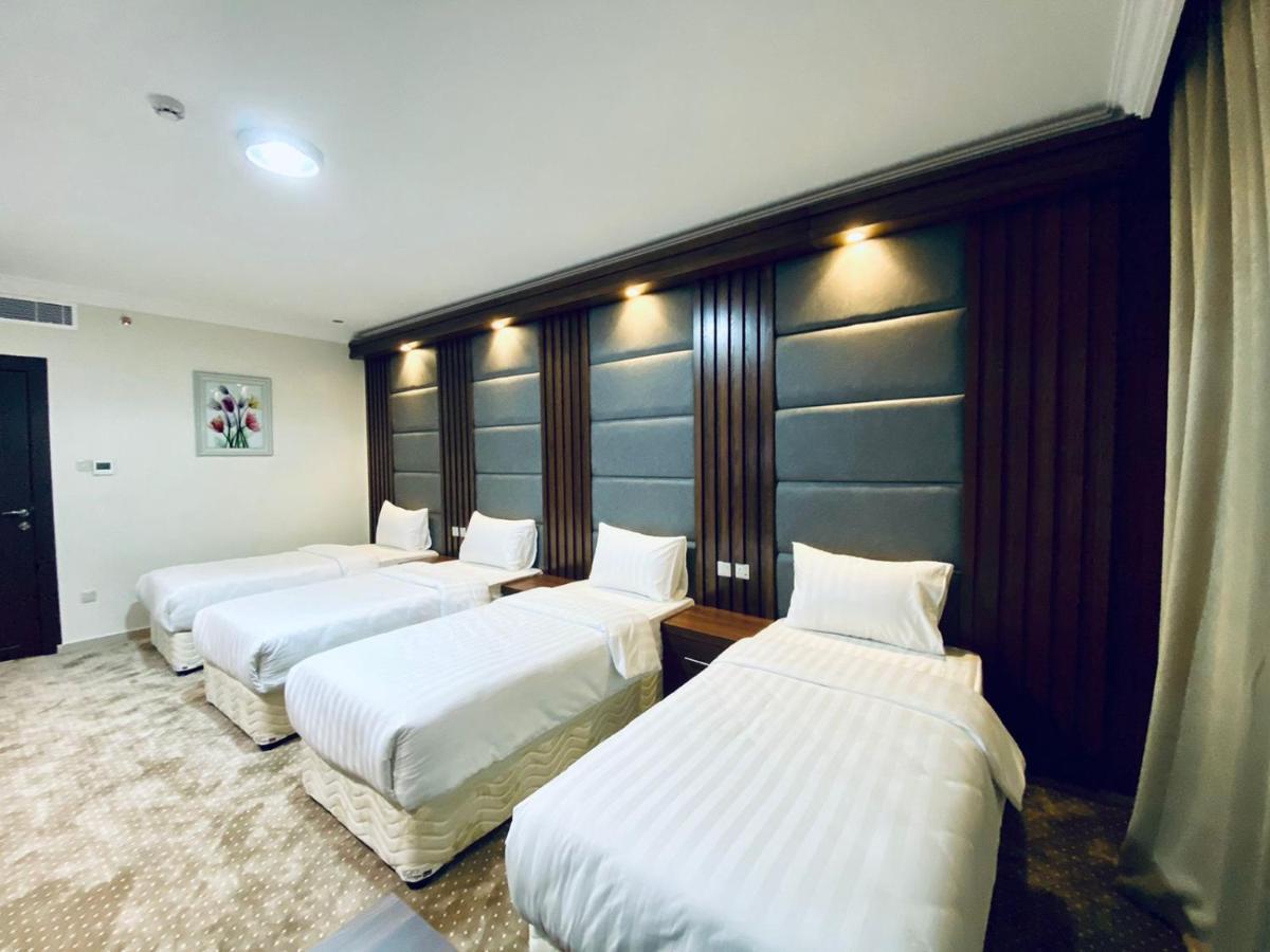 Itlalat Uhud Hotel Medina Luaran gambar