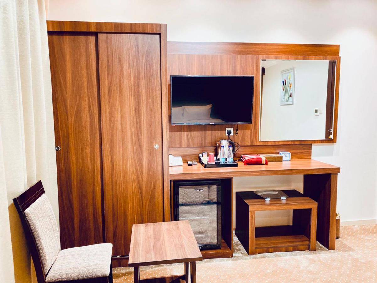 Itlalat Uhud Hotel Medina Luaran gambar